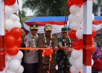 Peresmian Jembatan Gantung Prima Jantake, Bupati Sukabumi Dukung Akses Perekonomian Masyarakat