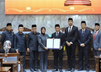 Dua Raperda Strategis Disetujui dalam Rapat Paripurna DPRD Kabupaten Bandung