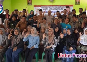 Asep Rahmat Jawab Aspirasi, Posyandu-PAUD Terima Laptop, Desa Petirhilir