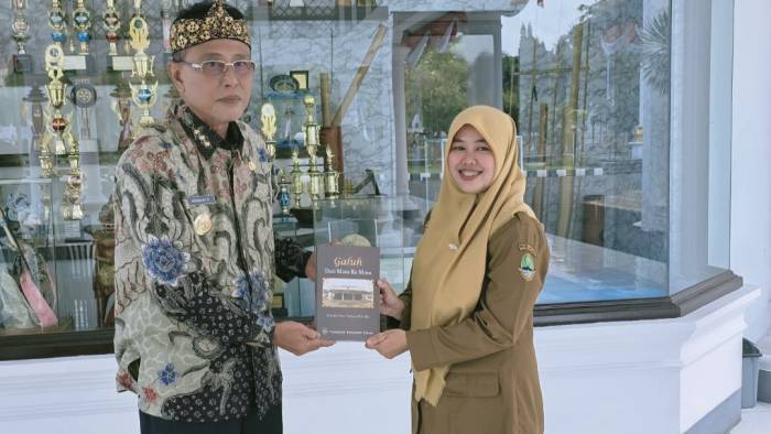 Batik Cakra Galuh Tembus Pendopo Ciamis, Bupati Herdiat Pesan Karya Mia Sumiari Dewi