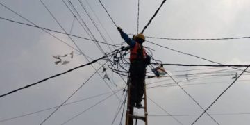 PLN ULP Soreang Respon Cepat Aduan Kabel Kendor, Warga Beri Apresiasi