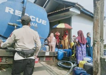 Pemkab Garut Suplai Air Bersih Bagi Warga Desa Cinta