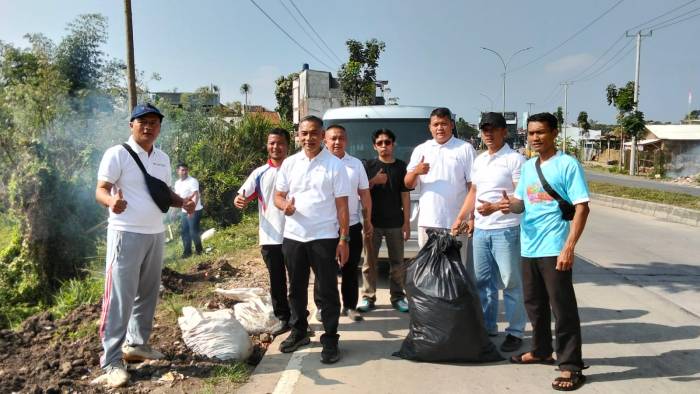 Pemkab Garut Ajak 10 Orang dari Berbagai Instansi Ikuti Apel dan Gerakan ASRI Sambut HUT ke-81 RI