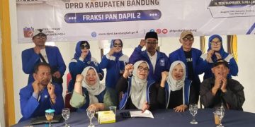 PAN Dapil 2 Kabupaten Bandung Salurkan Bantuan Perlengkapan Sekolah dan Sembako