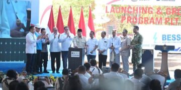 PLTS 100 GWp Diluncurkan, PLN Siap Dukung Akselerasi Pengembangan EBT Menuju Swasembada Energi