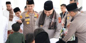 Kapolda Jabar Gelar Jumat Keliling di Garut, Perkuat Silaturahmi dan Sampaikan Pesan Kamtibmas