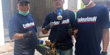 Dapat Laporan Kasus DBD Relawan Sayati  Sinergi Lakukan Fogging di RW 08 Irman Syarif:  Sosialisasi Eundeukeun