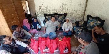 Rumah Ludes Dilalap Api, Erwin dan Rojiah Bertahan di Rumah Saudara