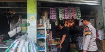 Respon Cepat Pamapta dan Reskrim Cek TKP Pencurian di Toko Alesha Plastik