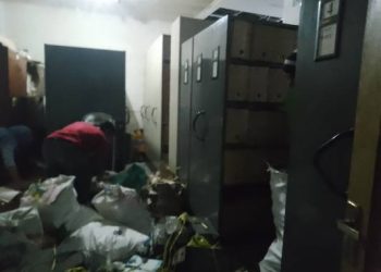 Berkas Arsip Menumpuk di Bekas Kantor DPMPTSP Garut, Pemindahan ke Kantor Baru Jadi Sorotan