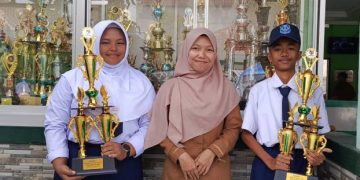 Dua Siswa SMPN 1 Kutawaringin Juara FTBI Kabupaten Bandung, “Ngadongeng” dan “Borangan” Melaju ke Tingkat Provinsi