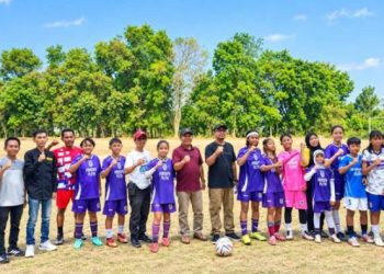 Anggota DPRD Jabar Beri Motivasi Akademi Persipo Putri Purwakarta