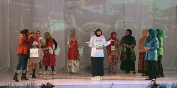 Kabaret “Emak-Emak vs Inflasi” Meriahkan HKG PKK Ciamis ke-54