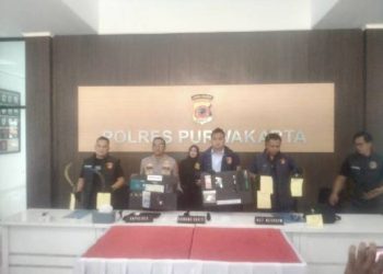 Polres Purwakarta Ungkap 13 Kasus Kejahatan dan Amankan 9 Tersangka