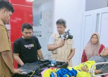 Disdukcapil Ciamis Jemput Bola ke Rumah Sakit, Warga Sakit Tetap Bisa Rekam KTP-el