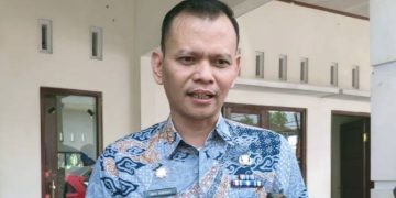 Beras Bantuan Tahap III Bergulir di Sindangkasih, Amin Mabruri Pantau Distribusi