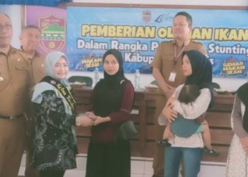 Bunda Forikan Baregbeg Jadi Penggerak Gemar Makan Ikan di Keluarga