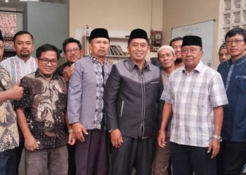 Masjid Al-Haq Margahayu Bandung Ustad H.M Nurdin Bahas Tata Cara Makmum Masbuk