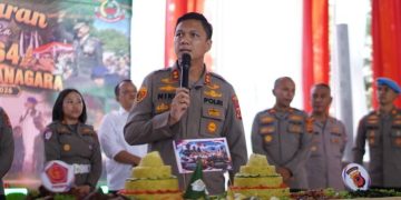 Kapolres Garut Berserta Jajaran Beri Kejutan di HUT ke-81 TNI
