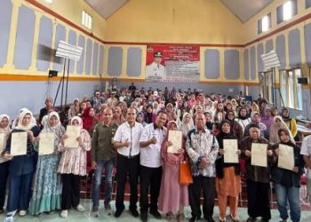 Warga Desa Cibodas Kecamatan Lembang Gembira, 456 Sertipikat PTSL Diserahkan Langsung Kantah Bandung Barat