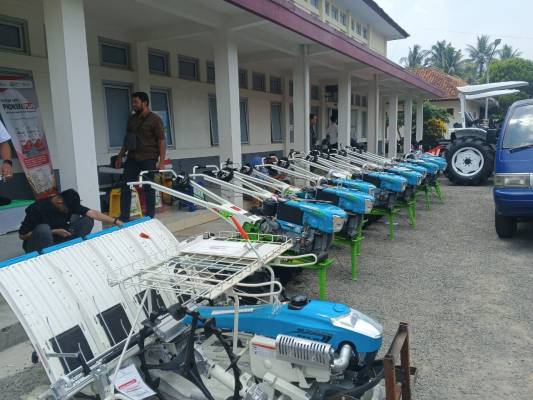 Ciamis Terima 73 Alsintan, Herry Dermawan Ingatkan Distribusi Pupuk Subsidi