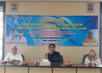 Disnakertrans Garut Bekali Calon Pekerja Migran, Tekankan Pentingnya Bekerja Aman dan Legal di Luar Negeri