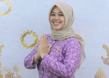 Hari Batik Nasional, Mia Sumiari Gerakkan Pelajar dan Ibu-Ibu Gali Kearifan Lokal