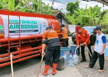 BAZNAS Ciamis Salurkan 60.000 Liter Air Bersih ke Enam Desa Terdampak Kekeringan