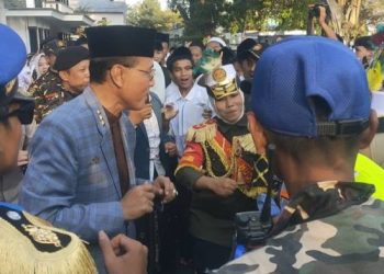 Mars Banser Menggema, Bupati Herdiat Larut dalam Tari Jumreka Reka