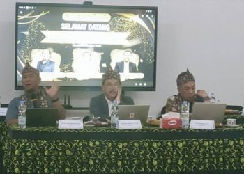 Visitasi ASN Berprestasi Jabar, Inovasi Batik Cakra Galuh Mia Sumiari Diuji